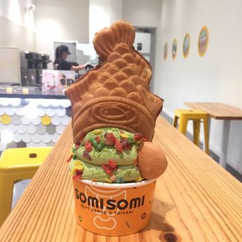 Somisomi - Matcha taiyaki with fruity pebbles - Ice Cream & Frozen Yogurt Near Me - Katy, Texas Somisomi - Matcha taiyaki with fruity pebbles - Ice Cream & Frozen Yogurt Near Me - Katy, Texas