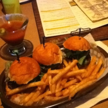 Black Sheep Lodge - Little Stinkers and bloodytini - Burgers Near Me - Austin, Texas