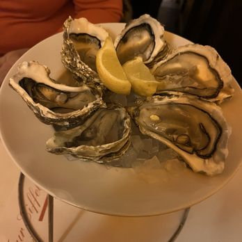 A la Tour Eiffel - Brasseries Near Me - Paris, 75 A la Tour Eiffel - Brasseries Near Me - Paris, 75