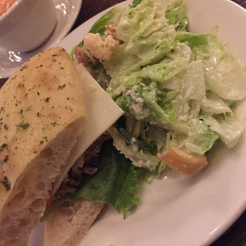 la Madeleine - Chicken pesto sandwich with Cesar salad - Cafes Near Me - El Paso, Texas la Madeleine - Chicken pesto sandwich with Cesar salad - Cafes Near Me - El Paso, Texas