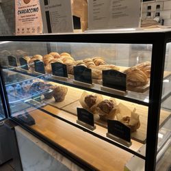 Le Reveil Coffee - Pastries