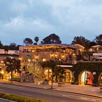 Salon Republic Del Mar - Del Mar salon exterior shot - Hair Salons Near Me - Del Mar, California Salon Republic Del Mar - Del Mar salon exterior shot - Hair Salons Near Me - Del Mar, California