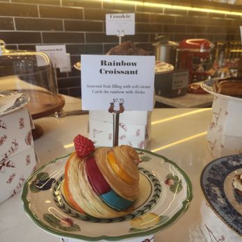 Vavin Dessert Bar - Rainbow Croissant - Bakeries Near Me - Honolulu, Hawaii Vavin Dessert Bar - Rainbow Croissant - Bakeries Near Me - Honolulu, Hawaii