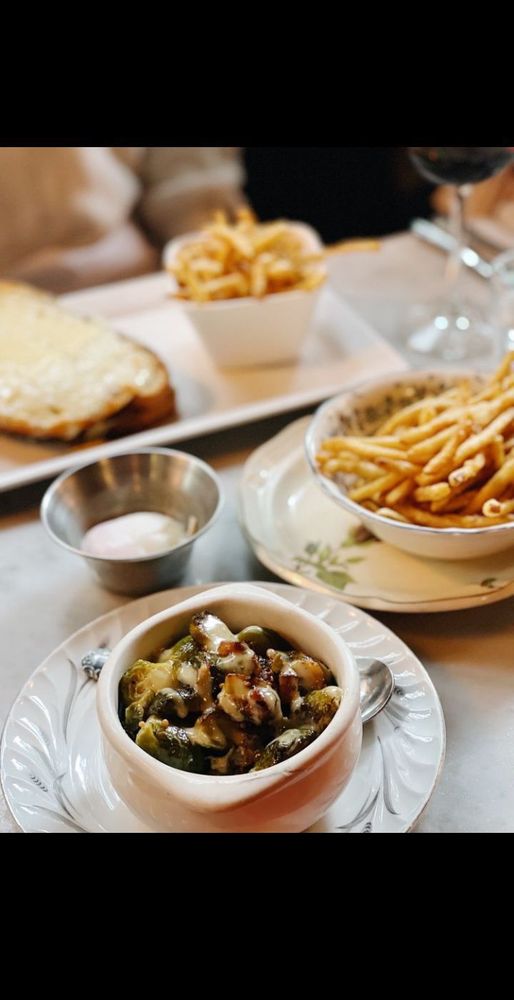 Trini Style Bake 'n Shark & Tings