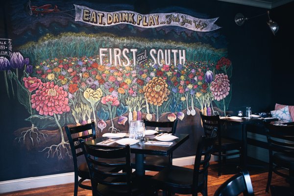 First and South Restaurant & Bar by null