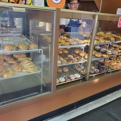 Denair Donuts - Friendly place! I will come here again.