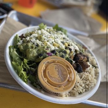 gusto! Ponce - Chipotle Mango Avocado Bowl - Salad Near Me - Atlanta, Georgia gusto! Ponce - Chipotle Mango Avocado Bowl - Salad Near Me - Atlanta, Georgia