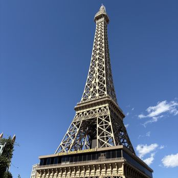 Pool Á Paris - Pool a Paris -daytime -October 2025 - Swimming Pools Near Me - Las Vegas, Nevada Pool Á Paris - Pool a Paris -daytime -October 2025 - Swimming Pools Near Me - Las Vegas, Nevada