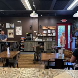 Argus Farm Stop - Interior of upstairs of coffee shop