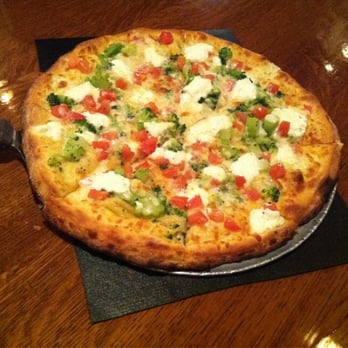 DiCastro's Brick Oven - White broccoli pizza - Pizza Near Me - Rome, New York DiCastro's Brick Oven - White broccoli pizza - Pizza Near Me - Rome, New York