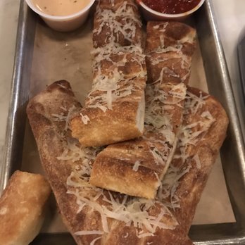 Pinthouse Pizza - Beer mates - Brewpubs Near Me - Round Rock, Texas Pinthouse Pizza - Beer mates - Brewpubs Near Me - Round Rock, Texas
