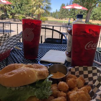 Oak Knoll Golf Course - Burger and tots - Golf Near Me - Independence, Oregon