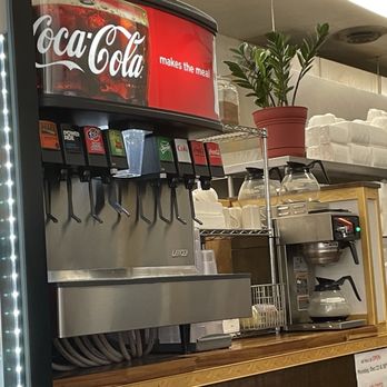 Jackie's Diner - Hawaiian Near Me - Aiea, Hawaii