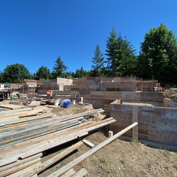 Kaliber Concrete - the construction site of a house being built - Masonry/Concrete Near Me - Bellingham, Washington