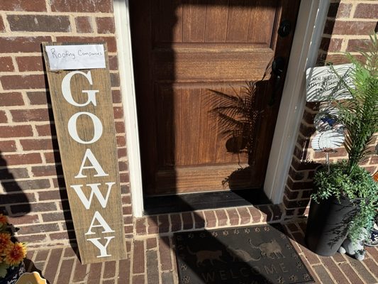 Results Roofing Logo