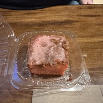 The Crispy Coop - Strawberry Honey Bun Cake - Chicken Wings Near Me - Columbus, Ohio