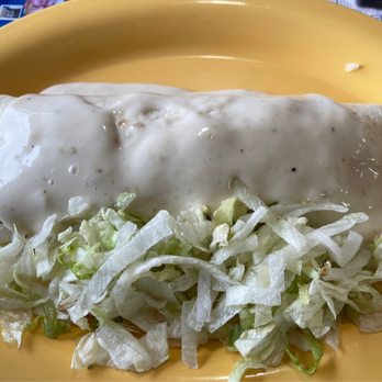 LaPaloma Restaurant - Chicken Burrito Con Queso - Mexican Near Me - Heath, Ohio