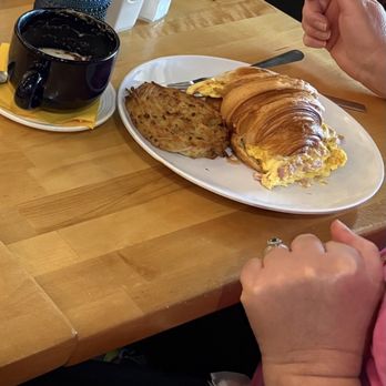 Douceur de France - Croissants are delectable! - Bakeries Near Me - Marietta, Georgia