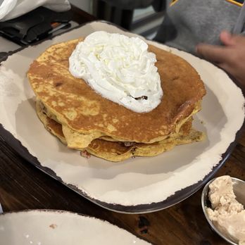 Egg Harbor Café - Breakfast & Brunch Near Me - Lake Forest, Illinois