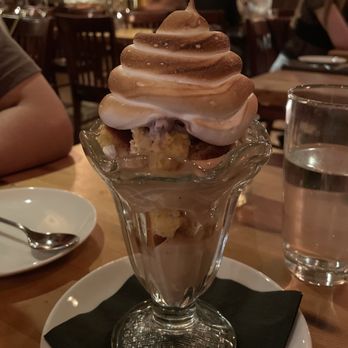 Fable Kitchen - strawberry parfait - Canadian (New) Near Me - Vancouver, British Columbia Fable Kitchen - strawberry parfait - Canadian (New) Near Me - Vancouver, British Columbia
