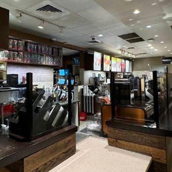 Starbucks - Coffee & Tea Near Me - Buttonwillow, California