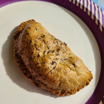 Florence Pie Bar - Cafes Near Me - Florence, Massachusetts Florence Pie Bar - Cafes Near Me - Florence, Massachusetts