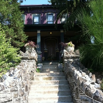 Amethyst Inn - Bed & Breakfast Near Me - Adamstown, Pennsylvania Amethyst Inn - Bed & Breakfast Near Me - Adamstown, Pennsylvania