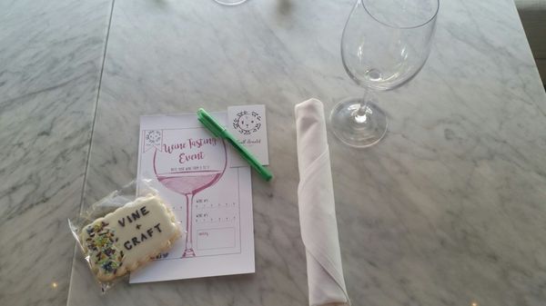 VINE AND CRAFT - 4320 Deerwood Lake Pkwy, Jacksonville, Florida - Wine