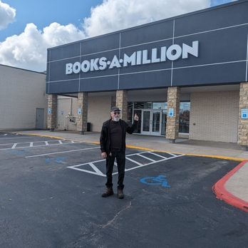 Books-A-Million - Bookstores Near Me - Dubuque, Iowa Books-A-Million - Bookstores Near Me - Dubuque, Iowa