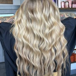 Shelley’s Hair, Body & Skin