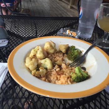 Los 3 Mayas - a plate of food on a table - Mexican Near Me - Mansfield, Ohio