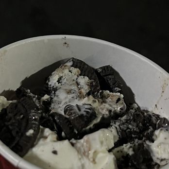 Cold Stone Creamery - Oreo overload - Ice Cream & Frozen Yogurt Near Me - Orcutt, California Cold Stone Creamery - Oreo overload - Ice Cream & Frozen Yogurt Near Me - Orcutt, California