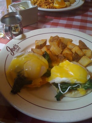 Joe's Cafe by null