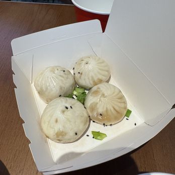 Nan Xiang Express - Crispy bottom pork buns - Shanghainese Near Me - Durham, North Carolina