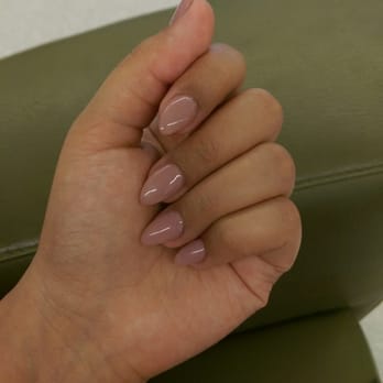 Vivi's Nails & Spa - #21 a dirty blush pink (not see throught but a lovely light color) - Nail Salons Near Me - Farmingdale, New York Vivi's Nails & Spa - #21 a dirty blush pink (not see throught but a lovely light color) - Nail Salons Near Me - Farmingdale, New York