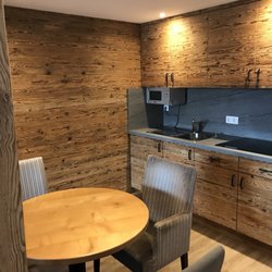Apparthotel Schindlhaus - Küchenzeile mit Mikrowelle- kein Backofen
