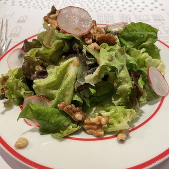 La Vache! - Central - Simple and delicious salad with walnuts and a tangy dressing. - French Near Me - Hong Kong, HK