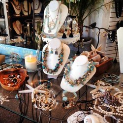 Island Bead & Trading Co. - Artisan studio & bead store, located on Long Island, in historic Eastport,NY