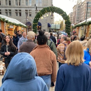 DowntownDC Holiday Market - Holiday market crowds - Shopping Centers Near Me - Washington, DC, District of Columbia DowntownDC Holiday Market - Holiday market crowds - Shopping Centers Near Me - Washington, DC, District of Columbia