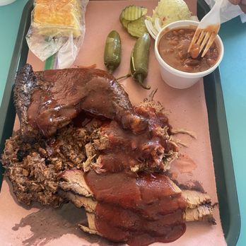 Ed & Tom's Bar B Que - The BEST BBQ in town. Meat falls off the bone! The smoked chicken is the best I've ever had anywhere! - Barbeque Near Me - Odessa, Texas
