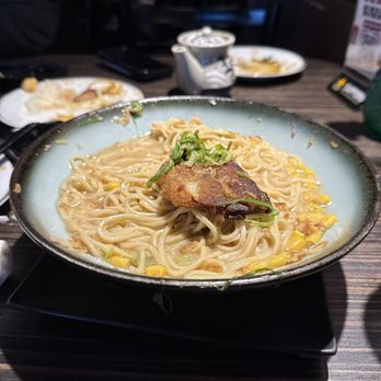 Sushiya - Noodles/ Tonkotsu Ramen - Sushi Bars Near Me - San Dimas, California
