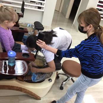 Truelux Nail Salon - Pedicure - Nail Salons Near Me - Austin, Texas Truelux Nail Salon - Pedicure - Nail Salons Near Me - Austin, Texas