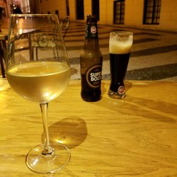 Mão Travessa - Wine and beer