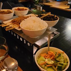 Nyonya Meneer