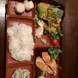 Feng Asian Bistro & Hibachi - Salmon teriyaki lunch box