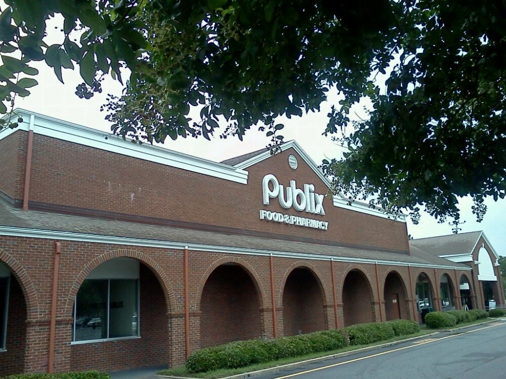 PUBLIX SUPER MARKETS Updated September 2024 2551 E Blvd