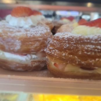 Mag's Donuts & Bakery - Donuts Near Me - Irvine, California Mag's Donuts & Bakery - Donuts Near Me - Irvine, California