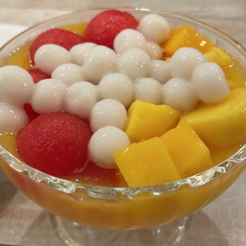 Mango Mango Dessert - Mango Juice with Mango and Watermelon with Glutinous Rice Balls - Desserts Near Me - New York, New York Mango Mango Dessert - Mango Juice with Mango and Watermelon with Glutinous Rice Balls - Desserts Near Me - New York, New York
