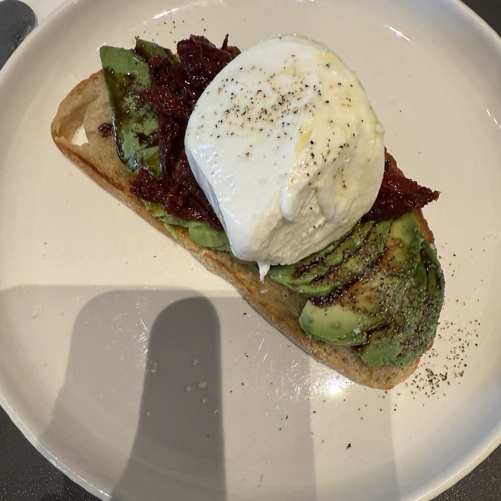 Moma’s Cafe - Burrata Avocado Toast - Cafes Near Me - Orlando, Florida Moma’s Cafe - Burrata Avocado Toast - Cafes Near Me - Orlando, Florida