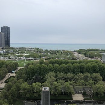 Cindy's Rooftop - New American Near Me - Chicago, Illinois